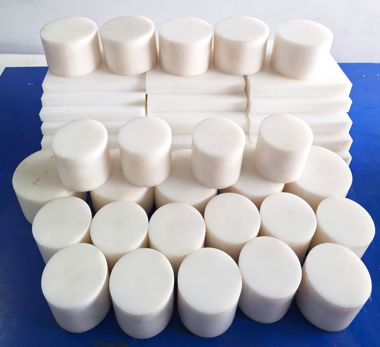 Phân Phối Nhựa Công Nghiệp Bình Dương